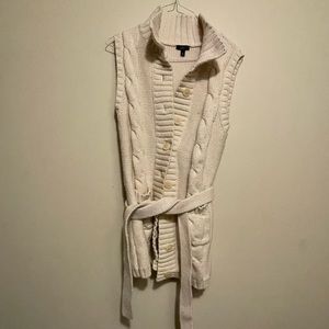 LAST DAY TO BUY! Talbots Sleeveless Sweater w. Front Buttons